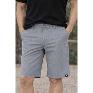 Adidas Mens Gingham Golf Shorts Gray White Checkered Red Trim Size 34 Performanc